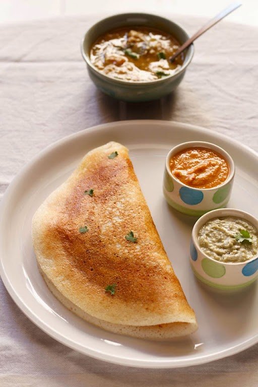 Masala Kitchen World Square masala dosa with chutneys