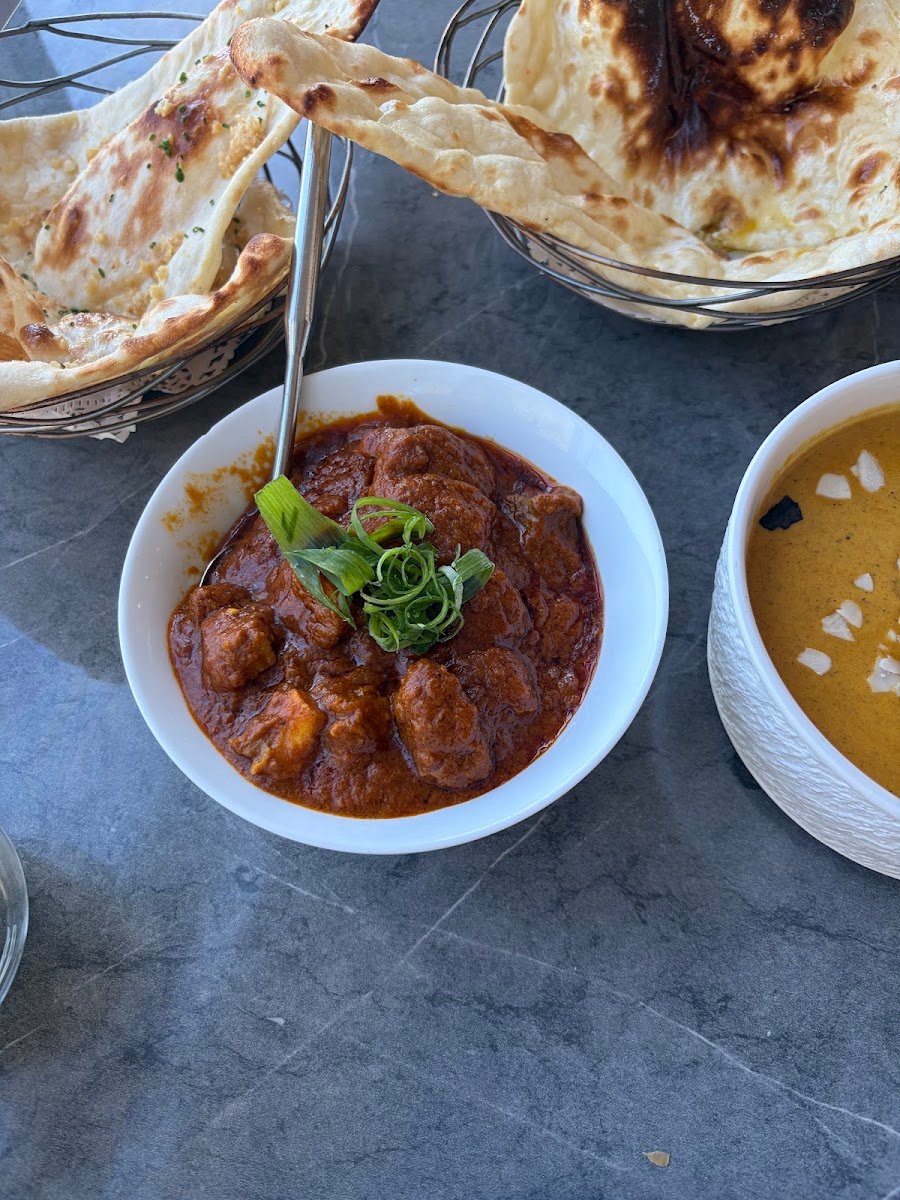 32 Miles Indian Restaurant butter chicken with naan