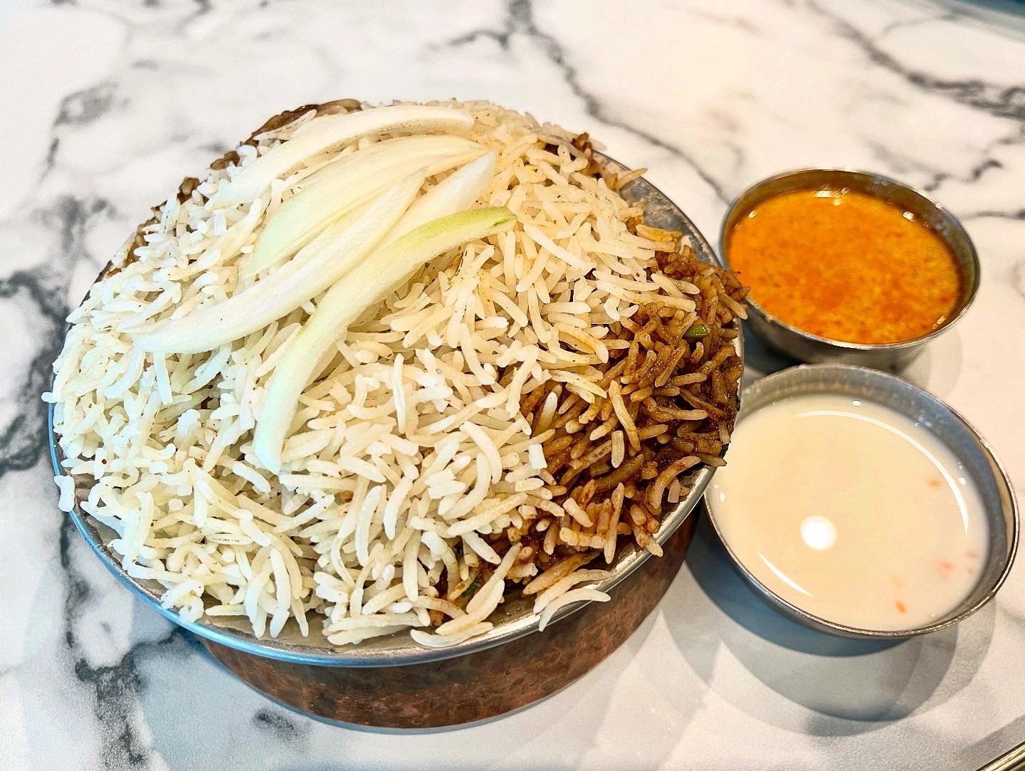 Amaravathi Bella Vista sambar with biryani