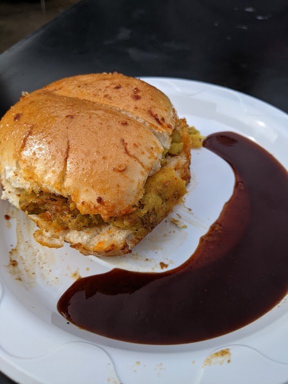Vada pav at Apnaa Addaa, Pendle Hill