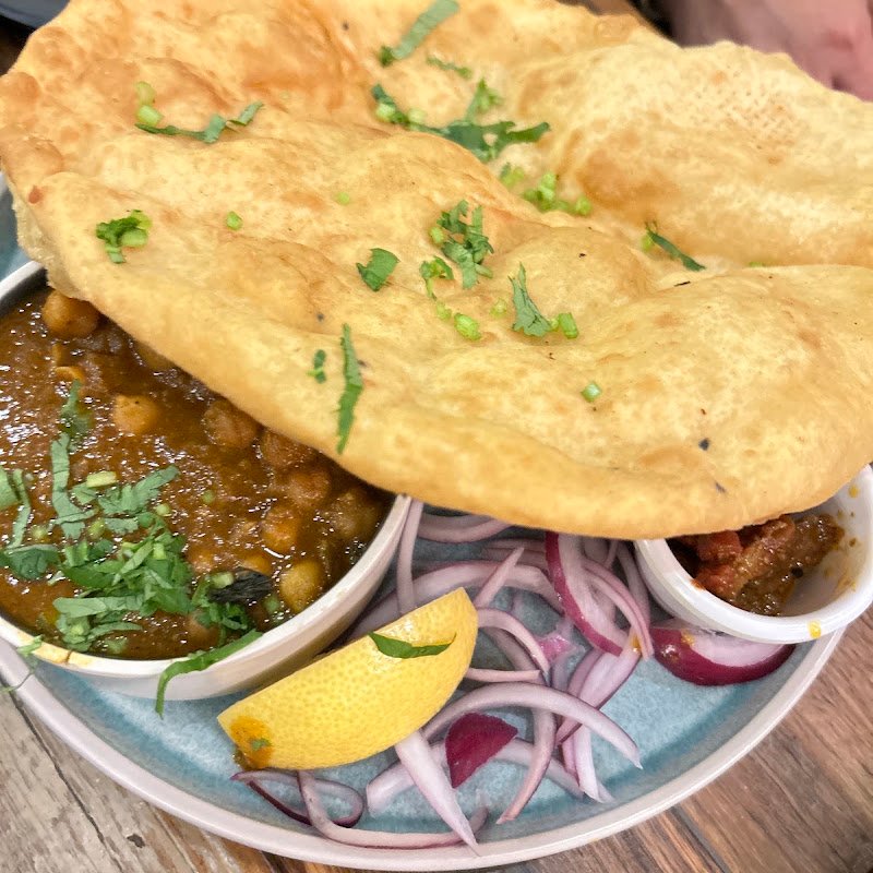 IndoChainese chole bhature