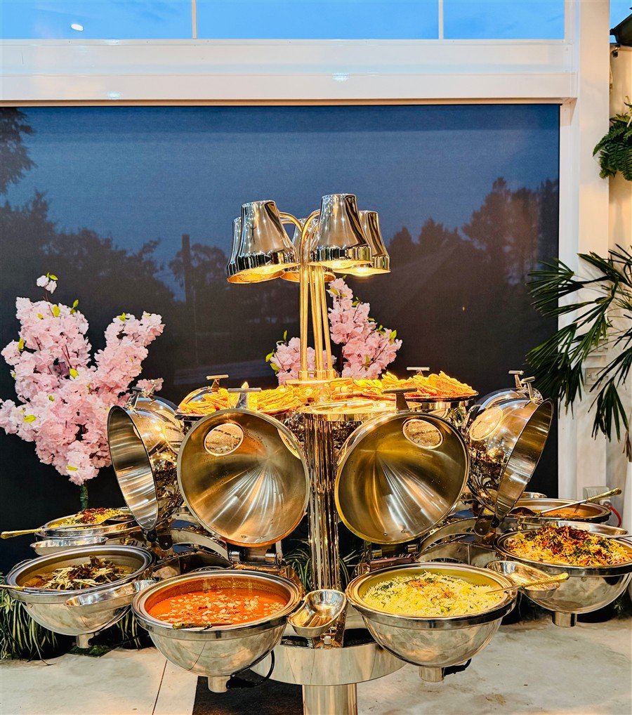 Lal Qila Darling Harbour lunch buffet station with curries, biryani and rice