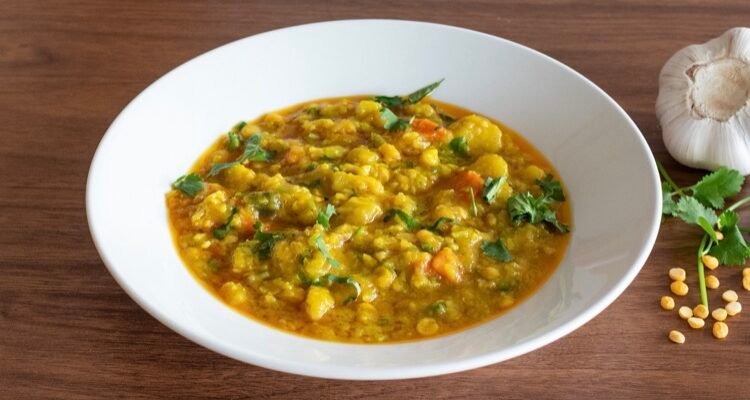 Mezban Ingleburn vege daal Bangladeshi lentil curry