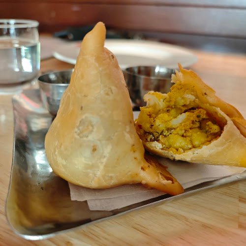 Taj Indian Sweets and Restaurant Surry Hills samosa